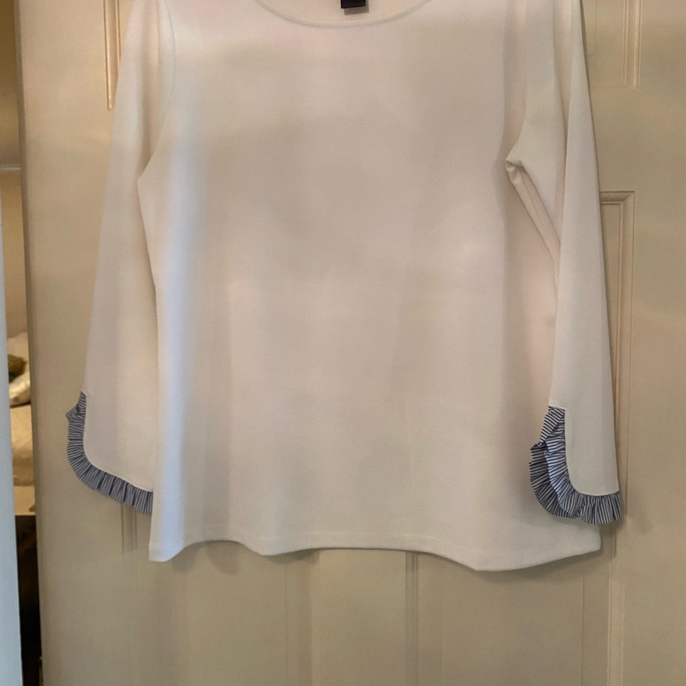 Gorgeous ladies top